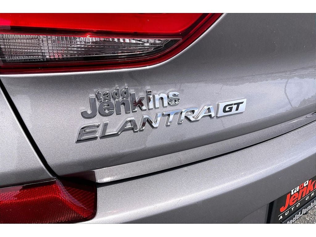 Used 2020 Hyundai Elantra GT N Line FWD image 32