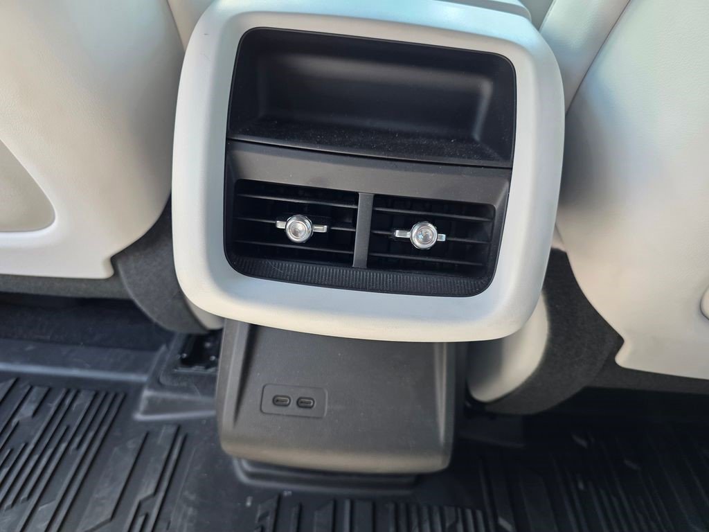 Certified 2024 Cadillac Lyriq Luxury w/ LPO, Floor Liner Package AWD/4WD image 15
