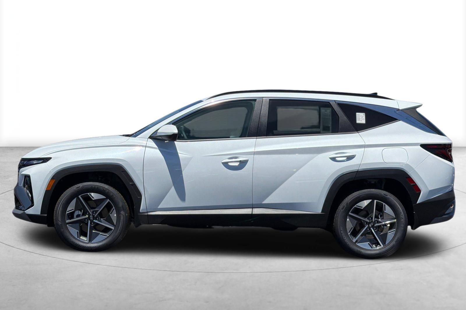 New 2026 Hyundai Tucson SEL AWD/4WD image 3