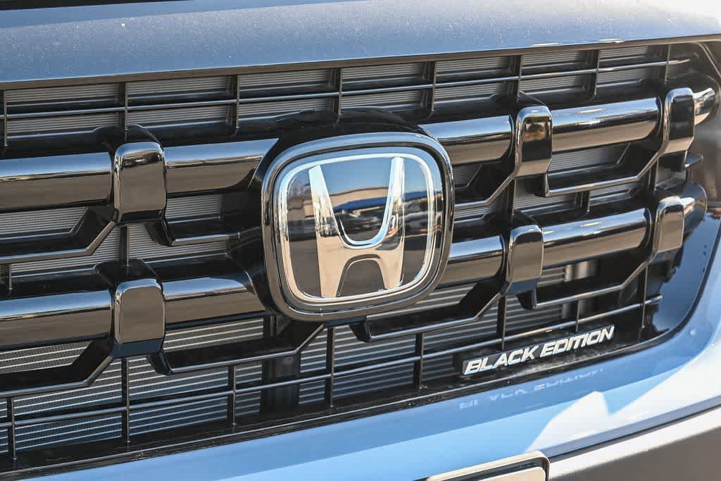 New 2026 Honda Ridgeline Black Edition image 12