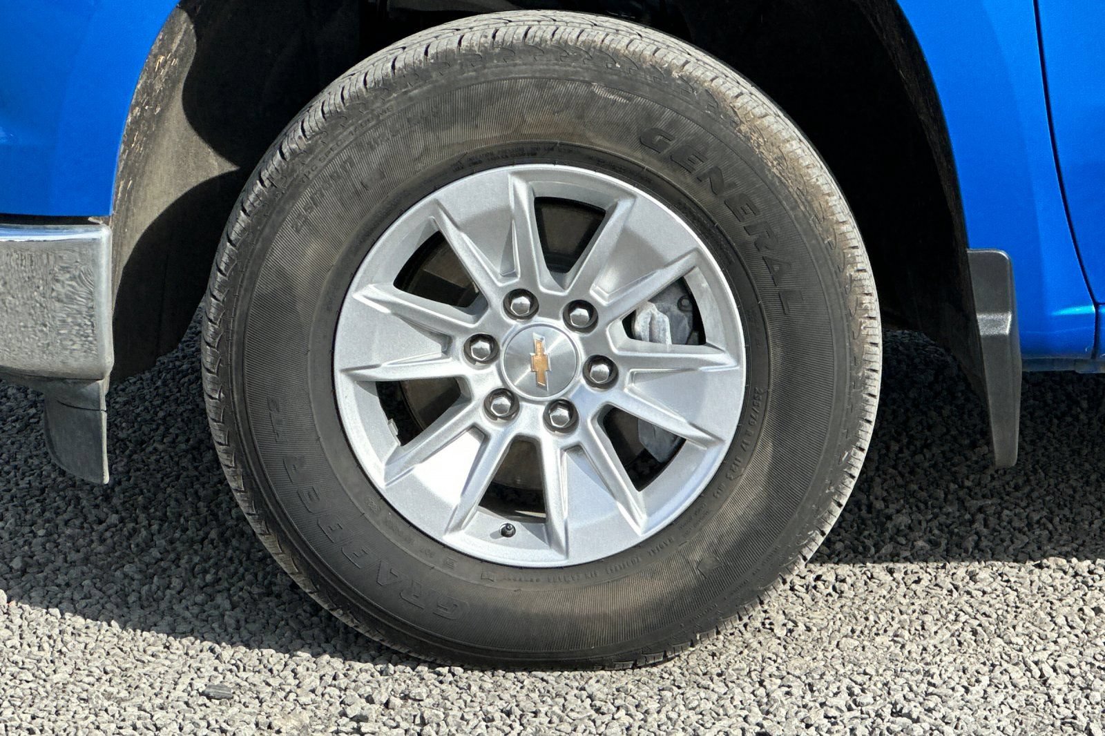 Used 2025 Chevrolet Silverado 1500 LT AWD/4WD image 41