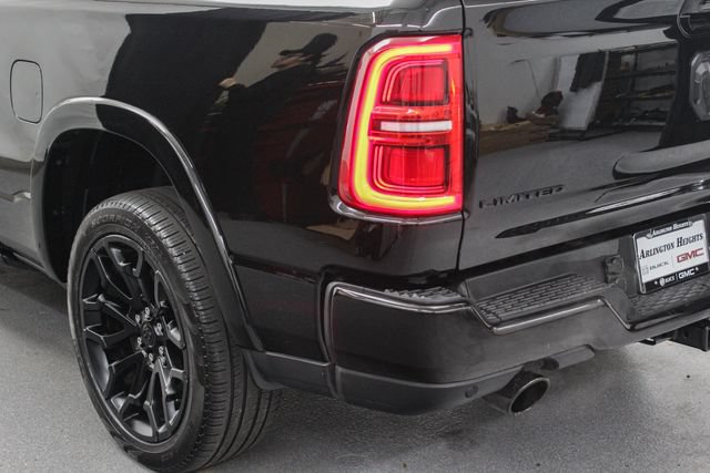 Used 2025 RAM 1500 Limited AWD/4WD image 9