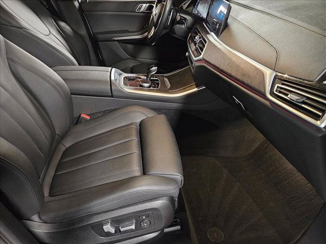 Used 2022 BMW X5 sDrive40i w/ Premium Package RWD image 22