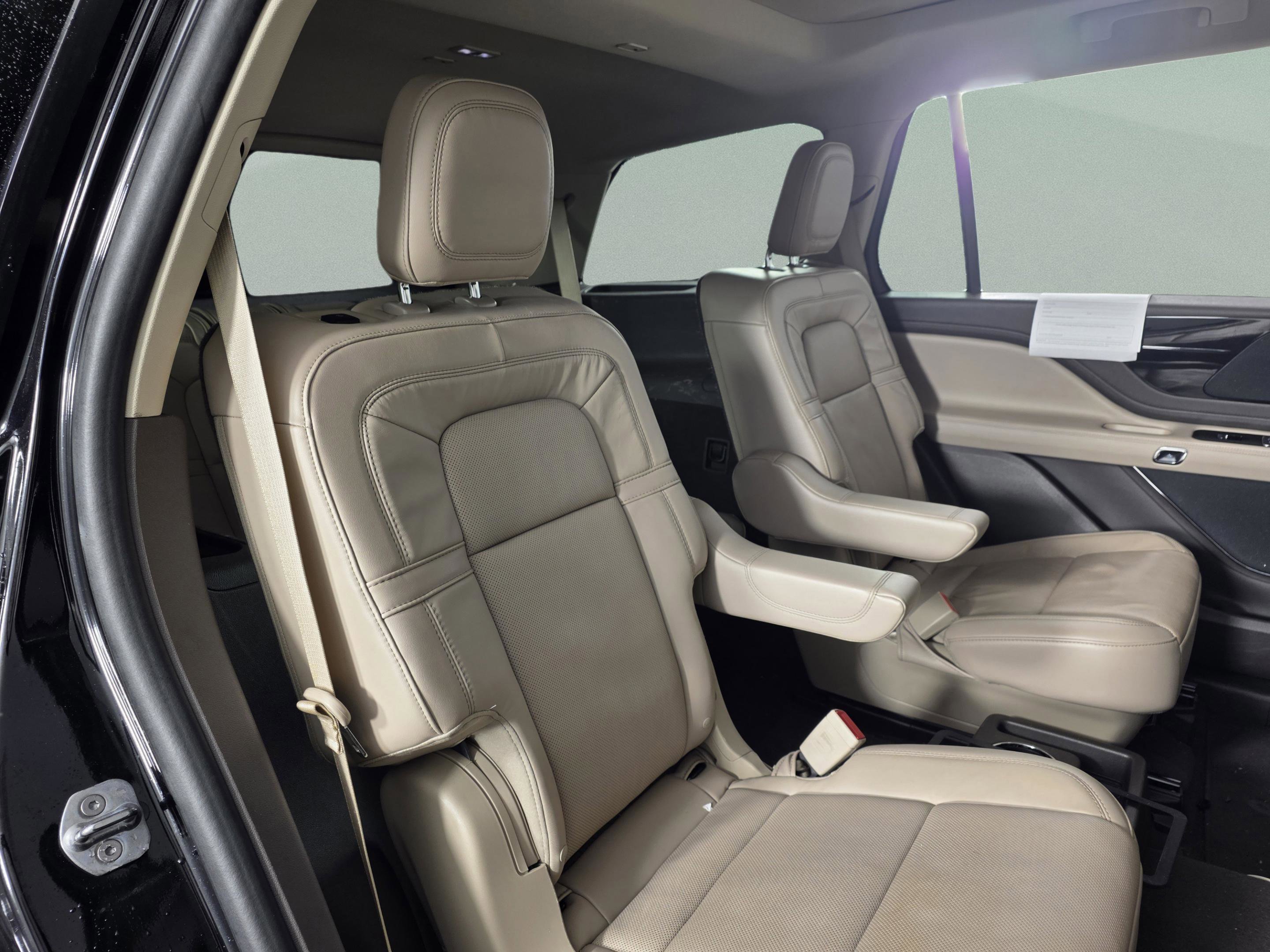 Used 2024 Lincoln Aviator Reserve w/ Elements Package Plus image 41