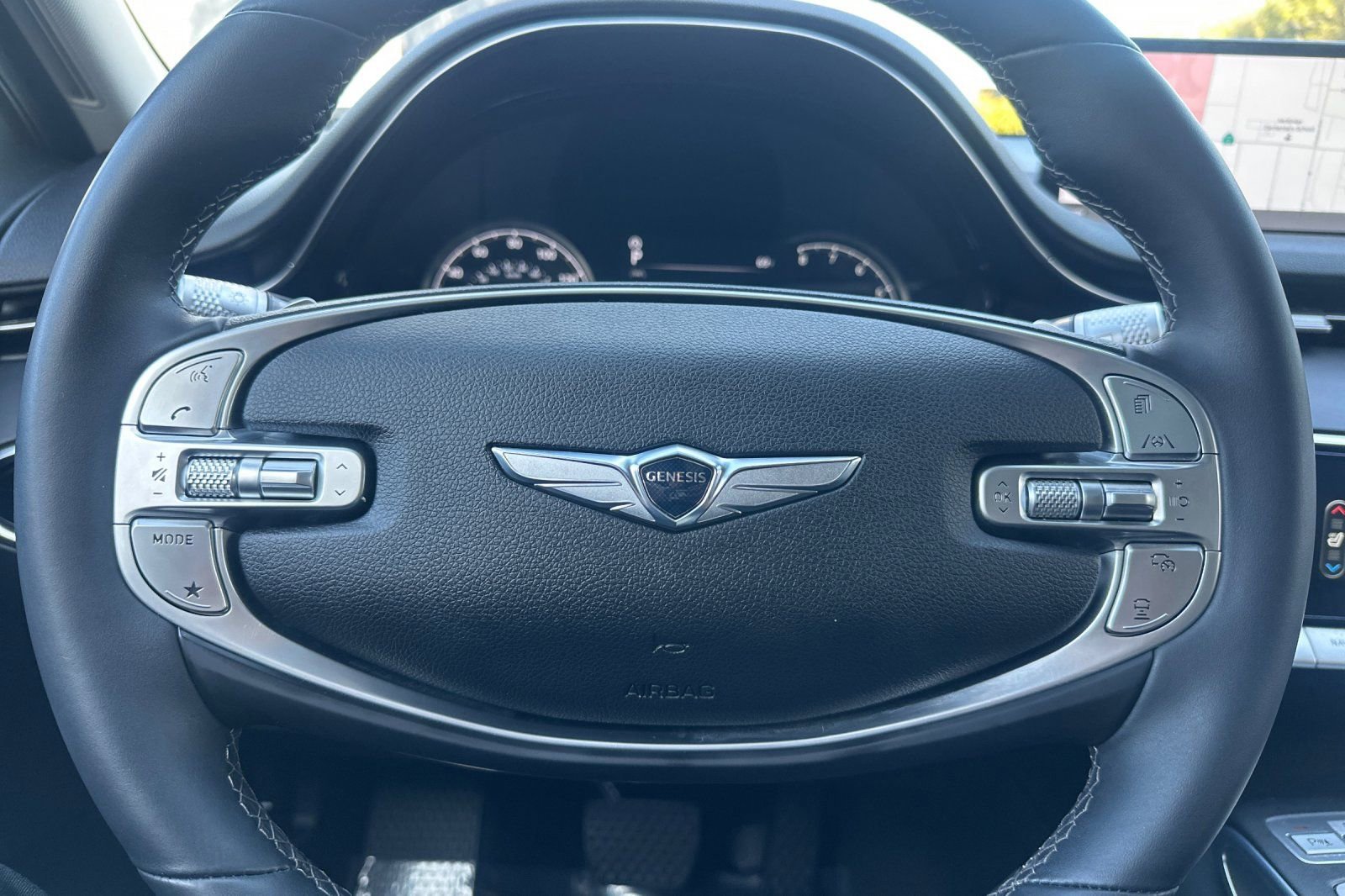 Used 2023 Genesis GV70 2.5T w/ Select Package image 25