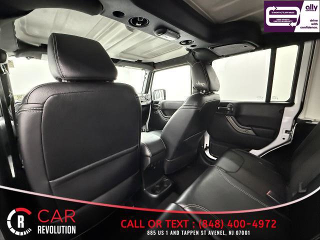 Used 2018 Jeep Wrangler Unlimited Sport image 33