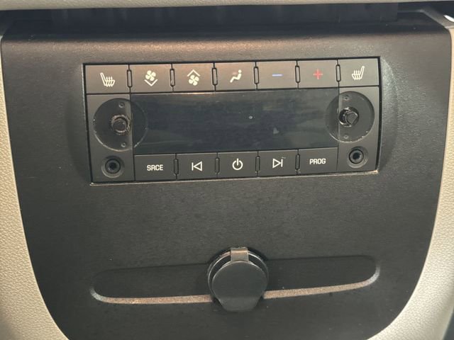 Used 2011 Chevrolet Suburban LTZ image 18