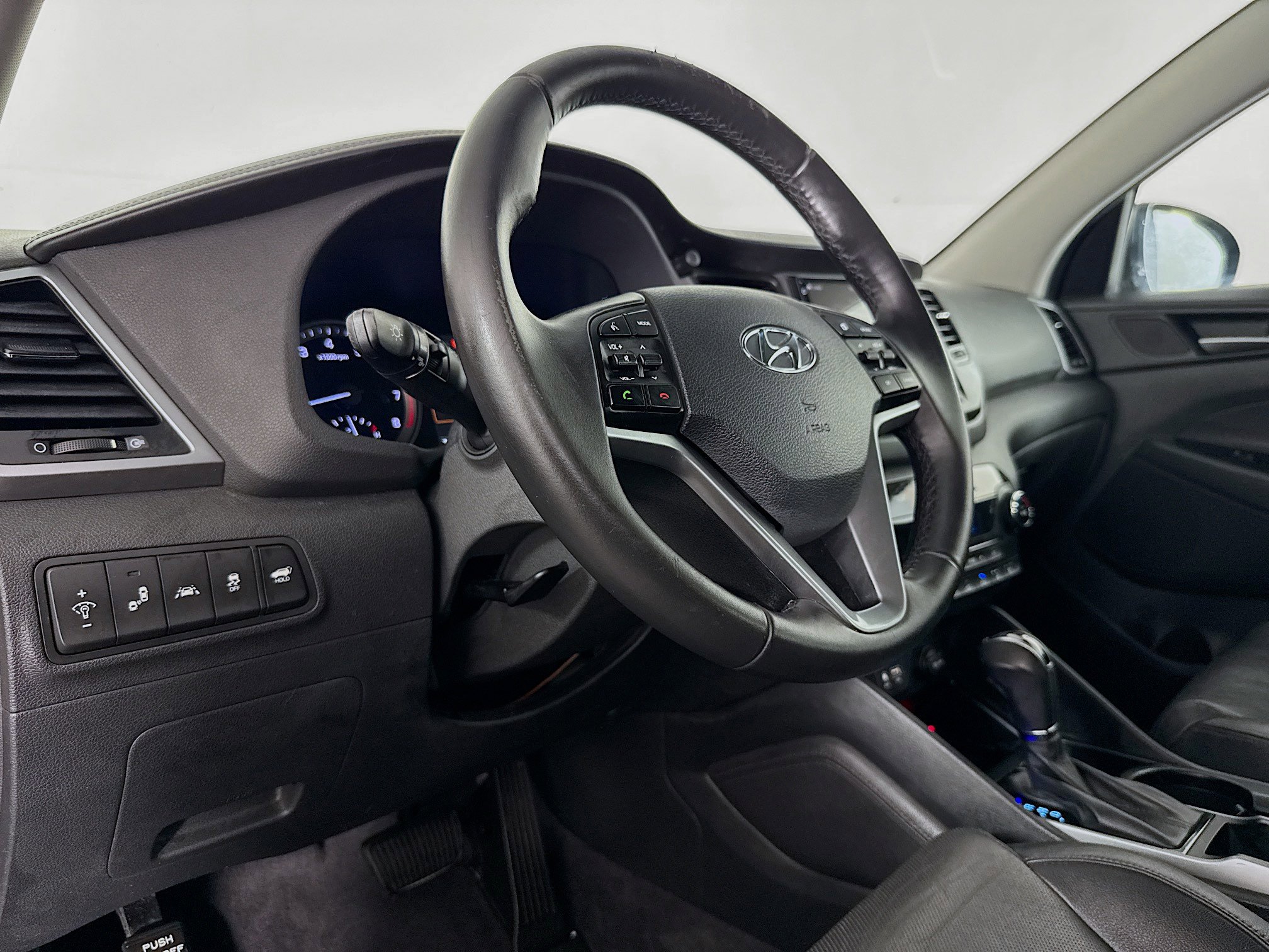 Used 2016 Hyundai Tucson Limited w/ Option Group 03 image 22