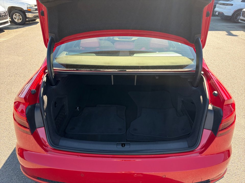 Used 2017 Audi A4 2.0T Prestige image 15