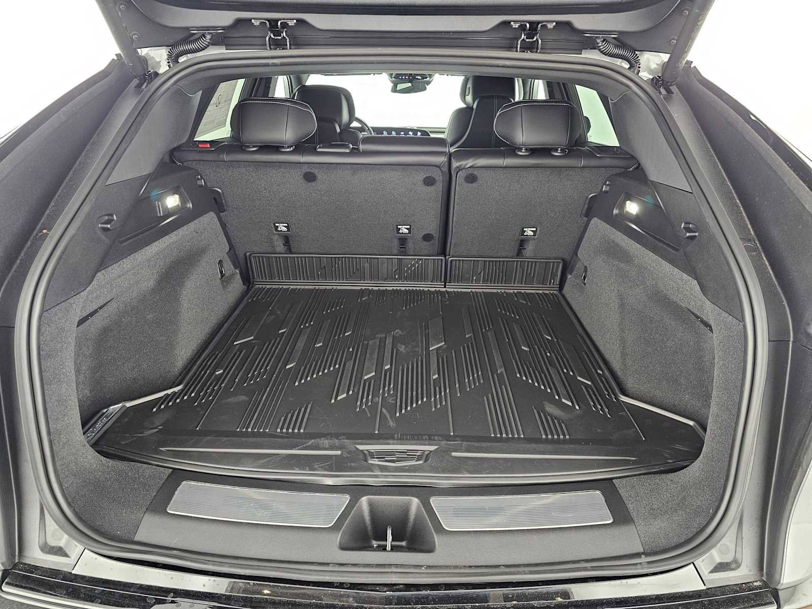 New 2026 Cadillac Lyriq Sport w/ LPO, Bronce Accent Package image 14