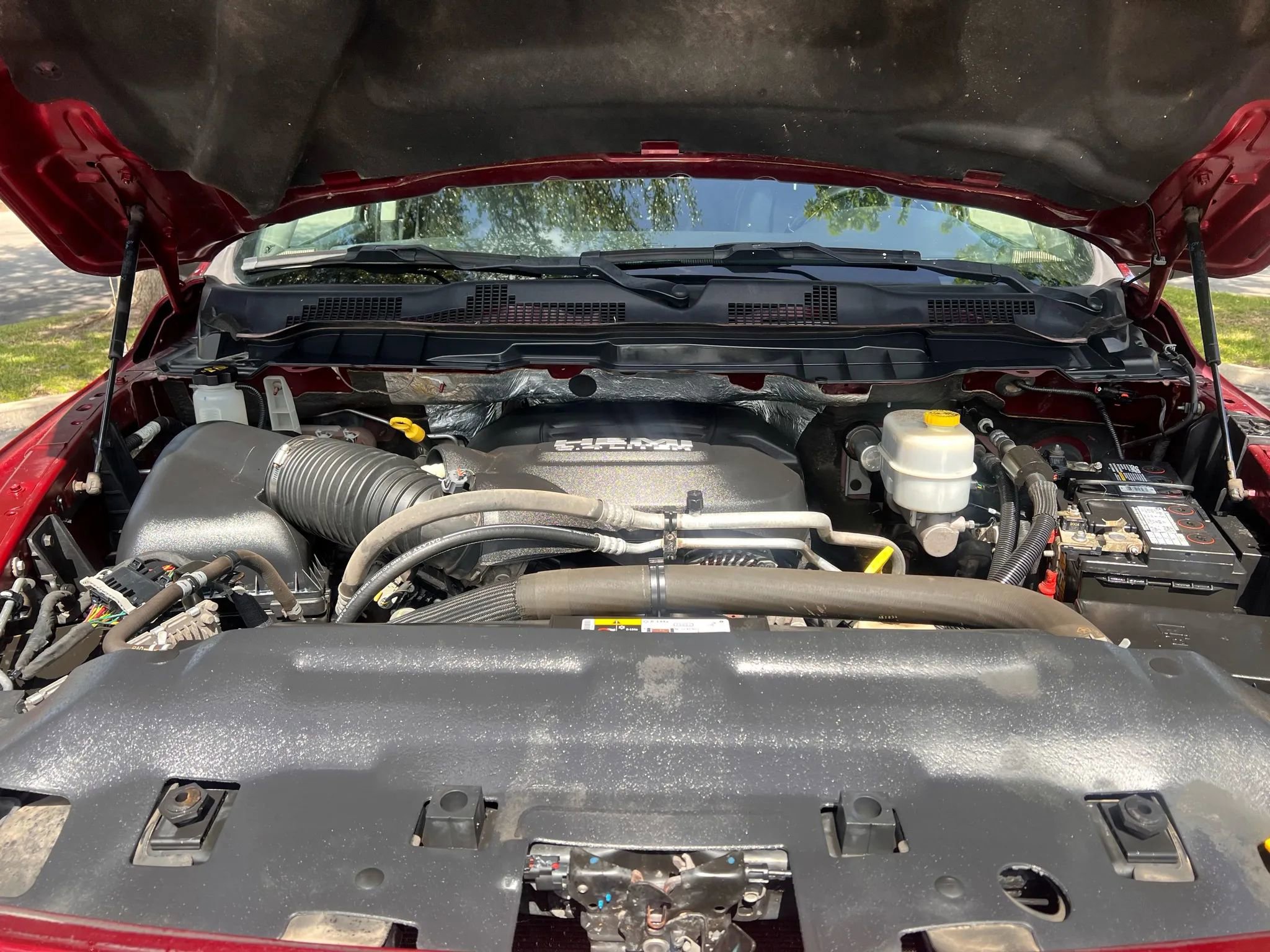 Used 2018 RAM 2500 Laramie w/ Sport Appearance Group image 20