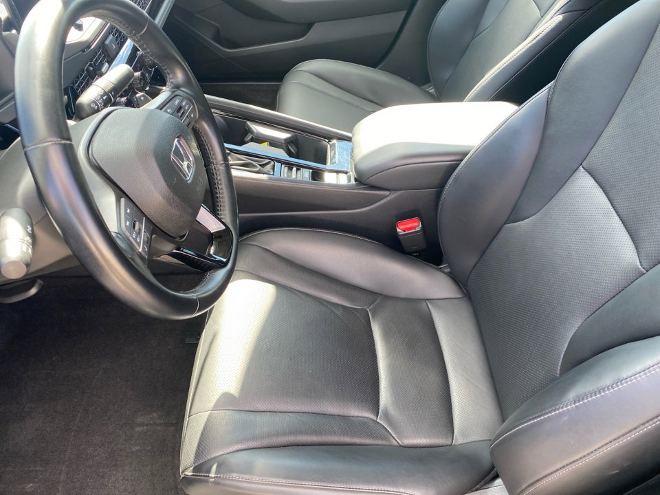 Certified 2024 Honda Accord EX-L image 11