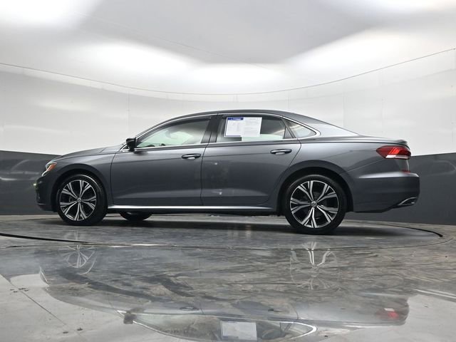 Used 2021 Volkswagen Passat 2.0T SE image 29