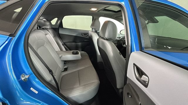Used 2021 Hyundai Kona Limited AWD/4WD image 28