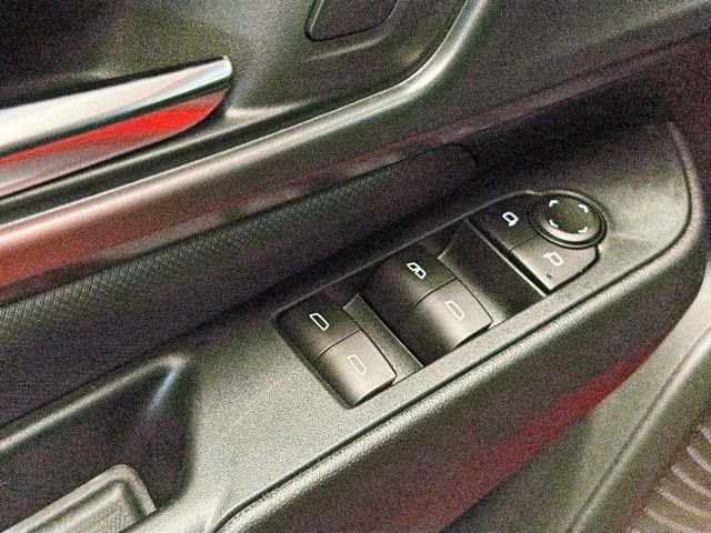 New 2026 Chevrolet Equinox EV RS FWD image 33