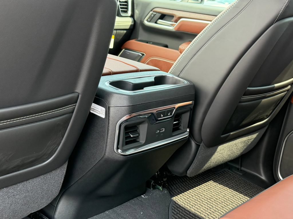 New 2026 GMC Sierra 2500 Denali Ultimate w/ Snow Plow Prep/Camper Package AWD/4WD image 32