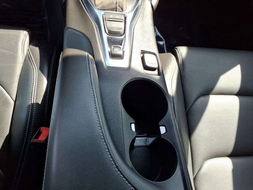 Used 2024 Chevrolet Camaro LT RWD image 13
