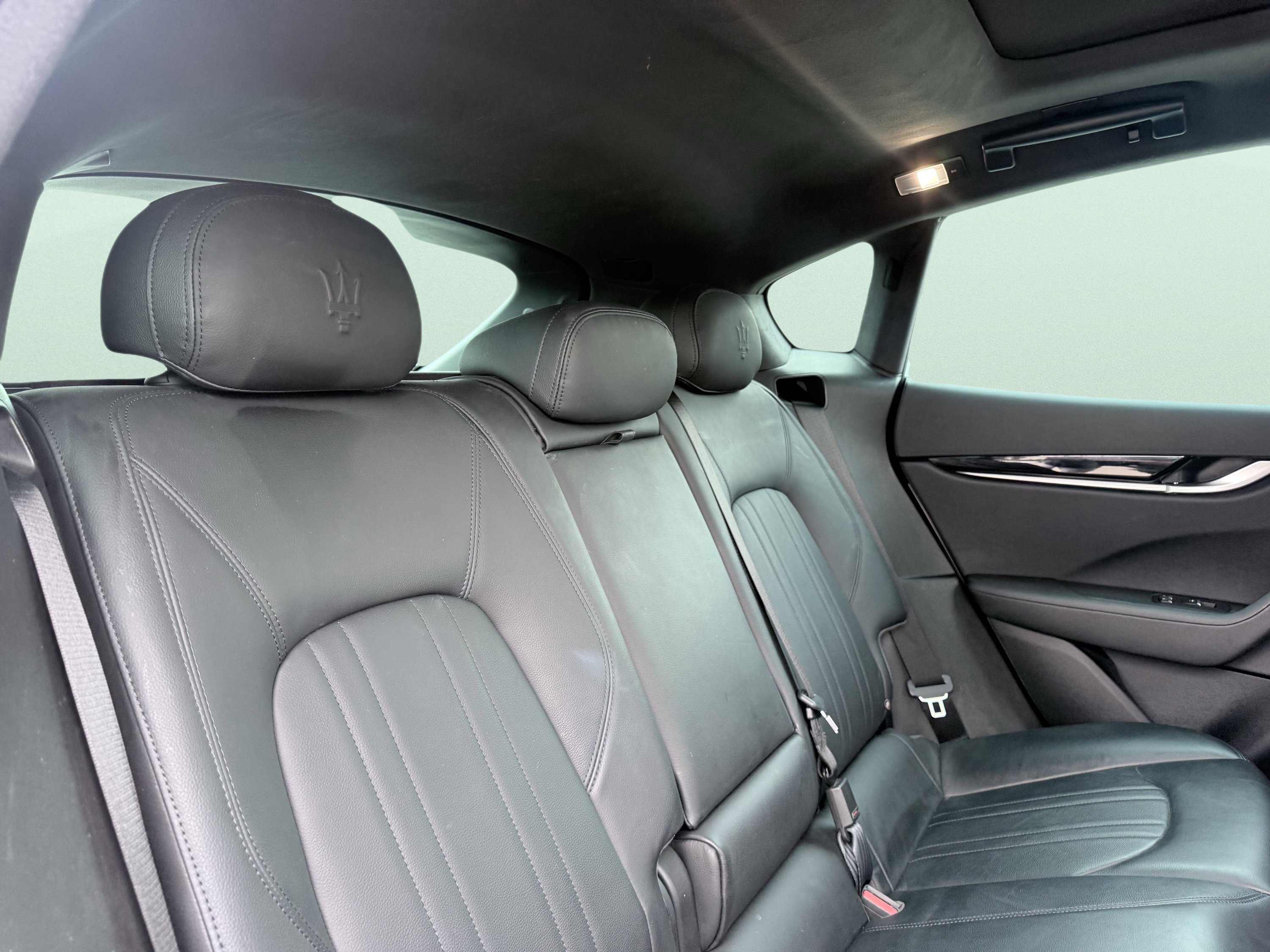 Used 2023 Maserati Levante Modena image 42