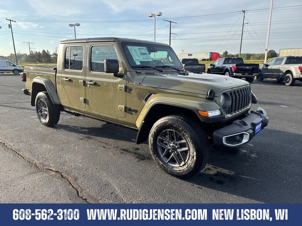 New 2025 Jeep Gladiator Sport w/ Dual Top Group AWD/4WD image 7