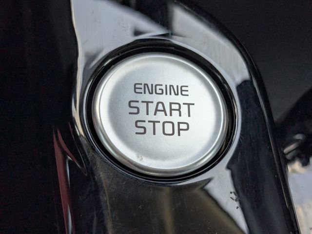 Certified 2025 Kia Soul GT-Line w/ GT-Line Technology Package image 38