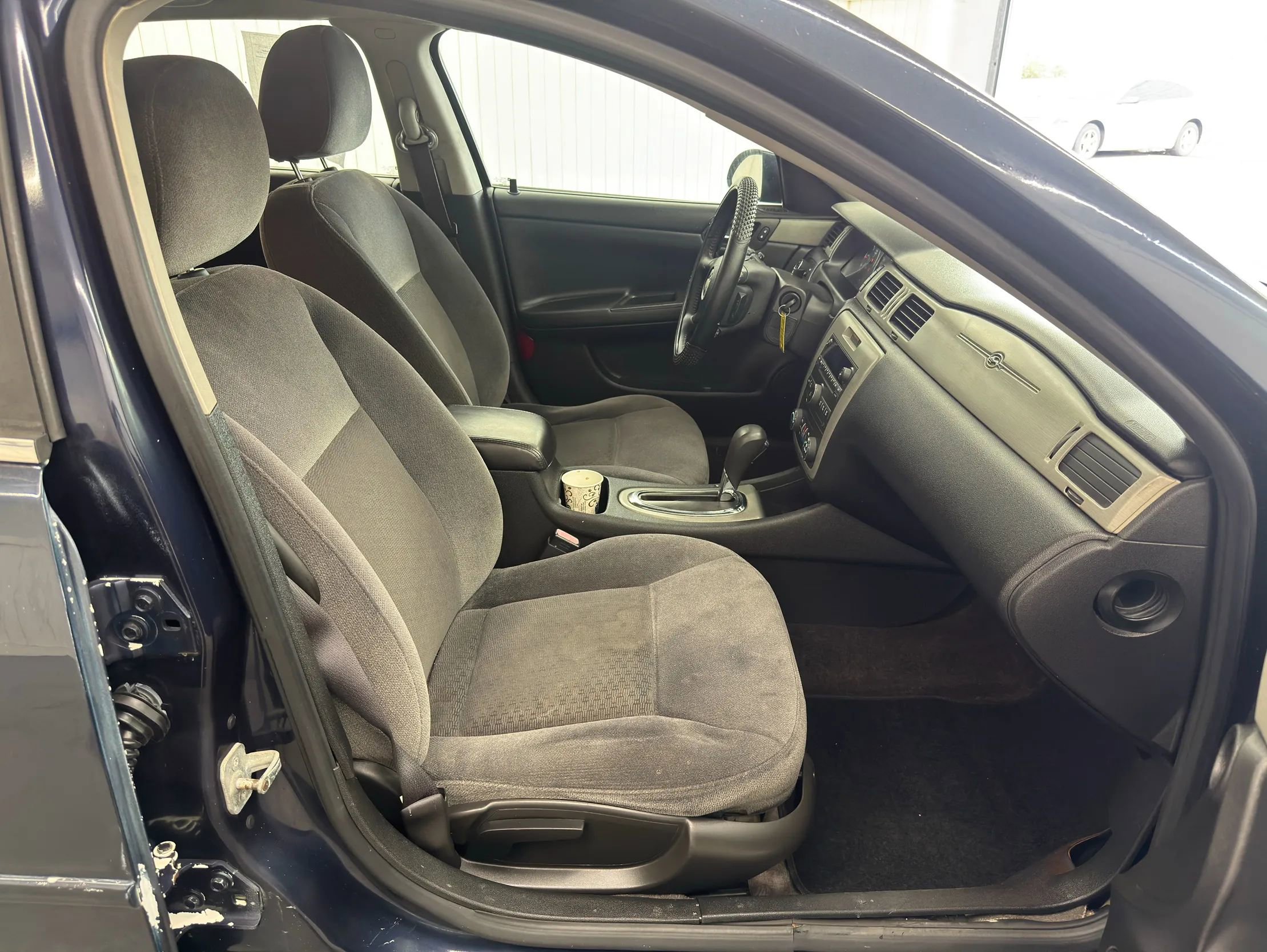 Used 2007 Chevrolet Impala LT image 14