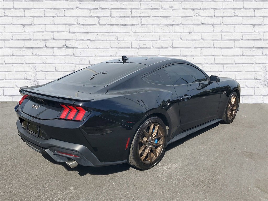 Used 2024 Ford Mustang GT Premium image 2