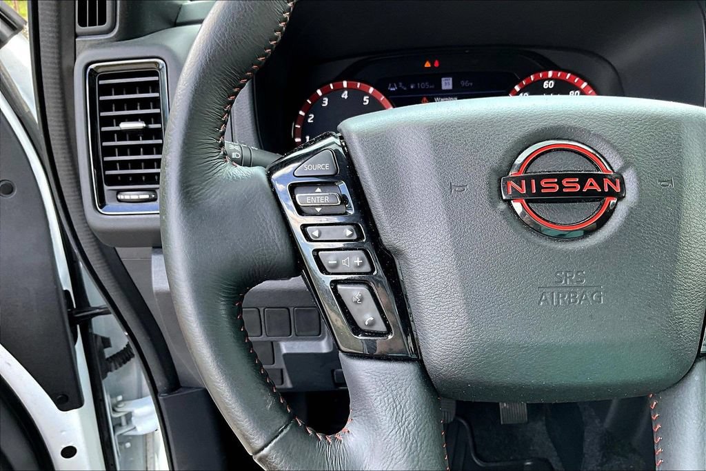 Used 2022 Nissan Frontier Pro-X w/ Technology Package RWD image 14