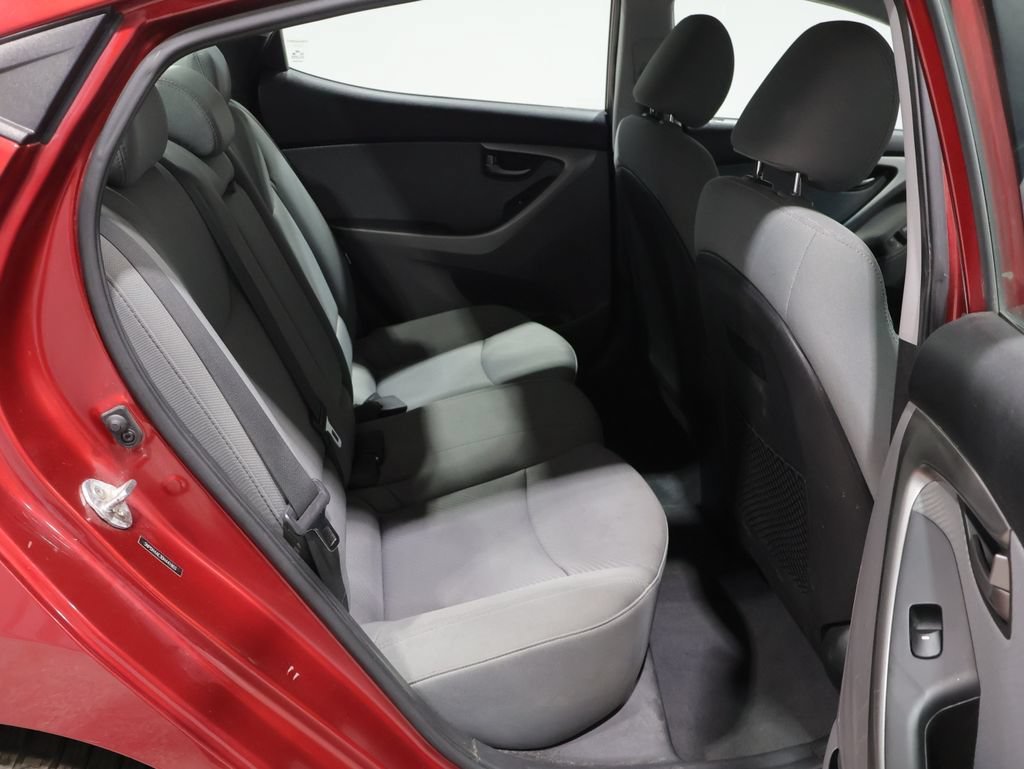 Used 2013 Hyundai Elantra GLS w/ Preferred Pkg FWD image 17