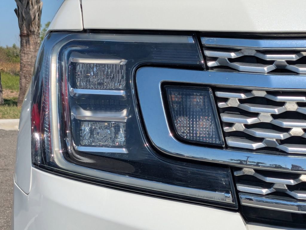 Used 2020 Ford Expedition Max Platinum AWD/4WD image 9