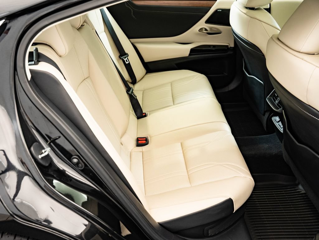 Certified 2024 Lexus ES 300h Ultra Luxury FWD image 45
