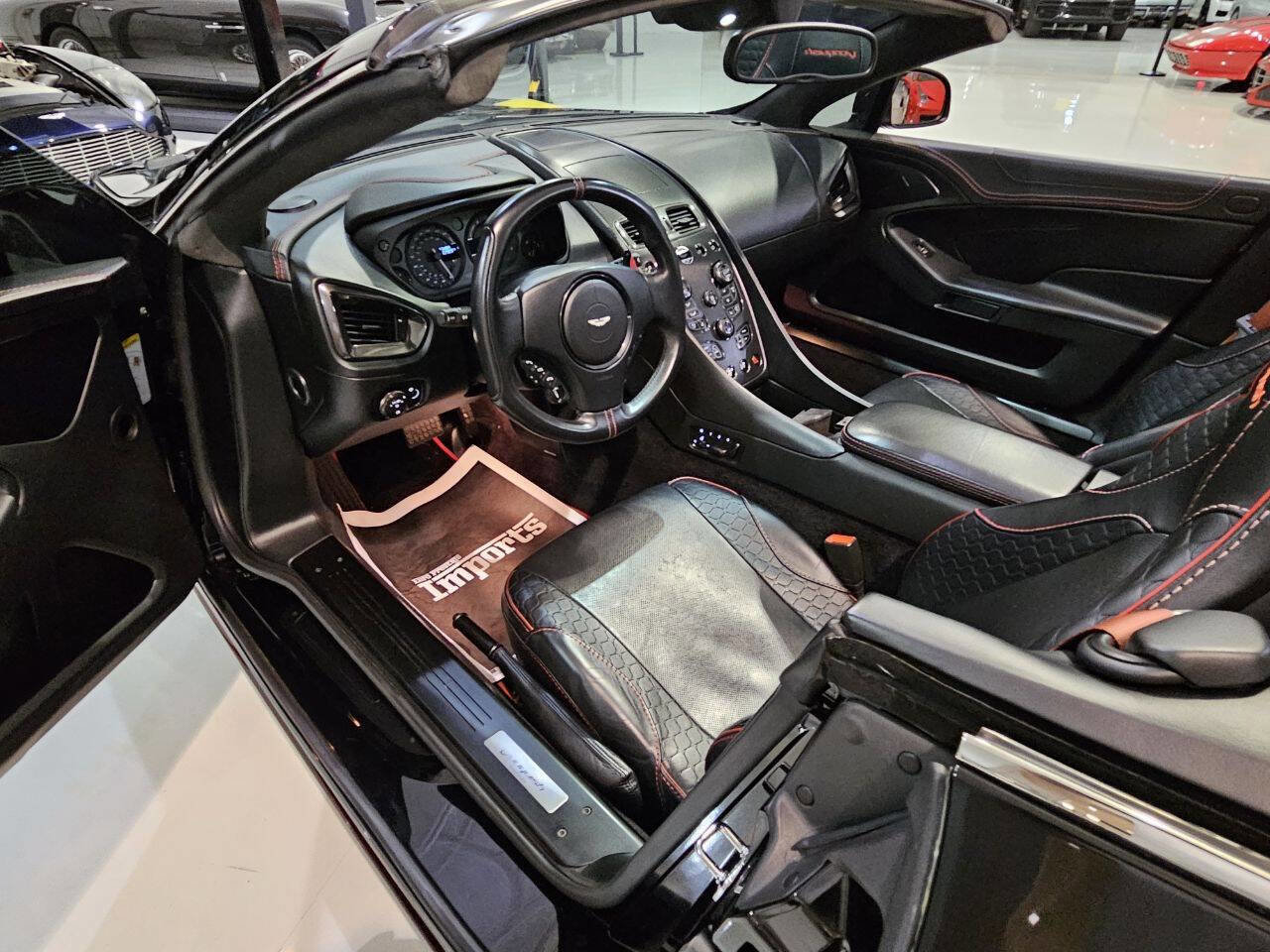 Used 2014 Aston Martin Vanquish Volante image 29