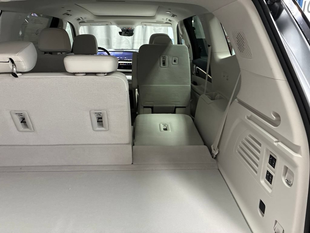 New 2027 Buick Enclave Avenir AWD/4WD image 19