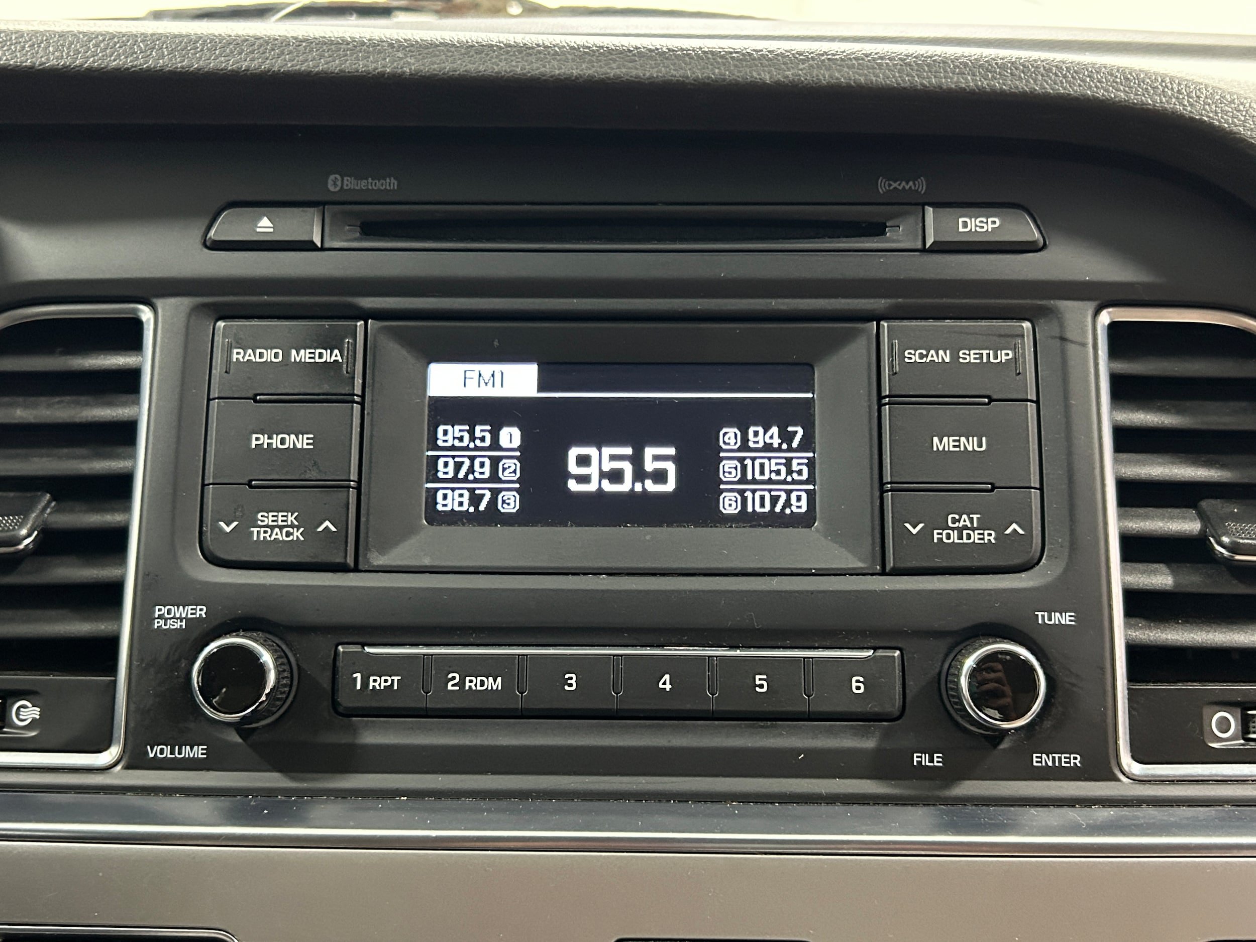 Used 2017 Hyundai Sonata SE FWD image 5