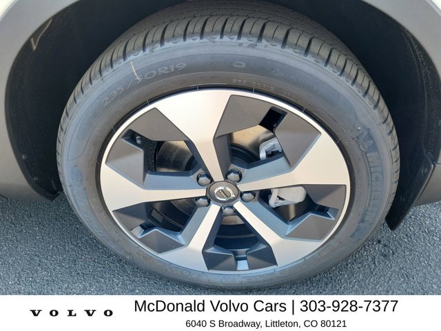 New 2026 Volvo XC40 B5 Plus w/ Protection Package Premier AWD/4WD image 20