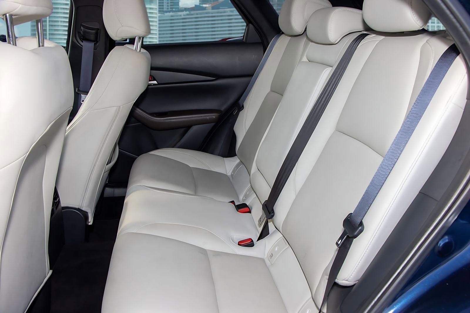 Used 2023 MAZDA CX-30 AWD 2.5 S w/ Premium Package image 17