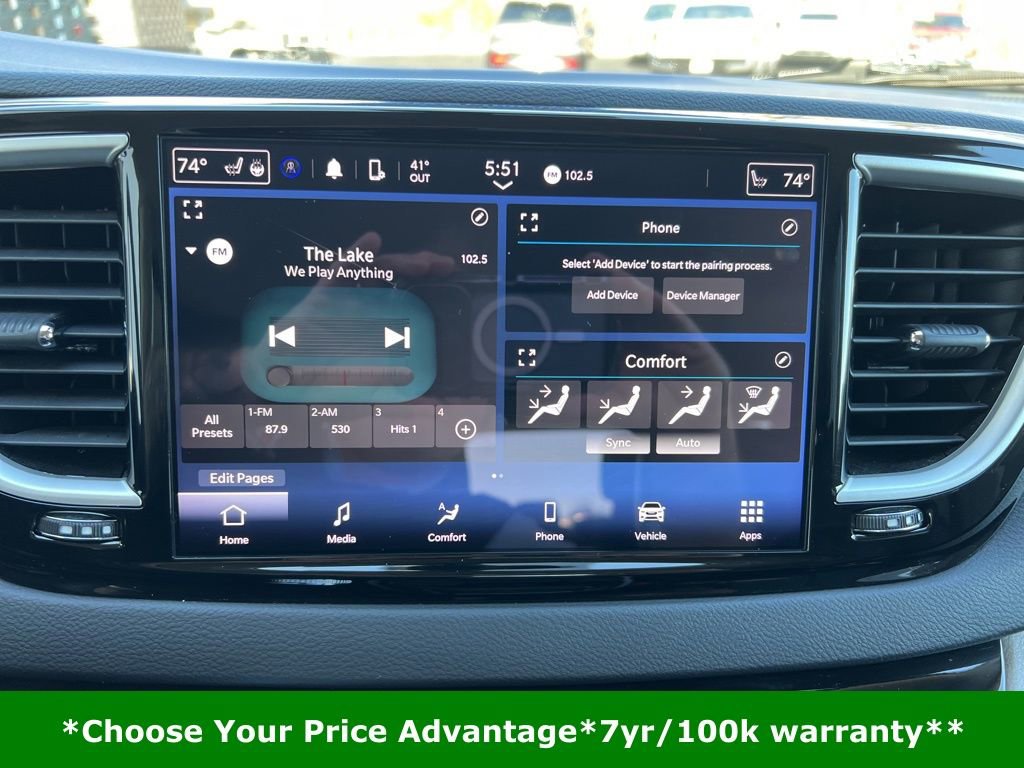 Certified 2023 Chrysler Pacifica Touring-L image 65