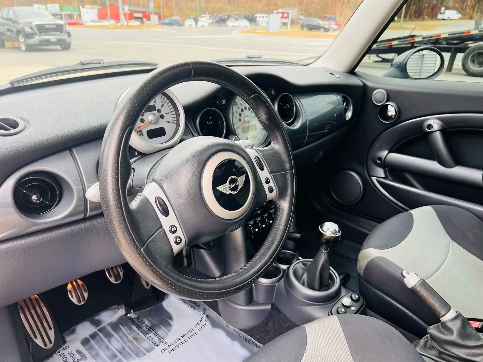 Used 2004 MINI Cooper S image 25