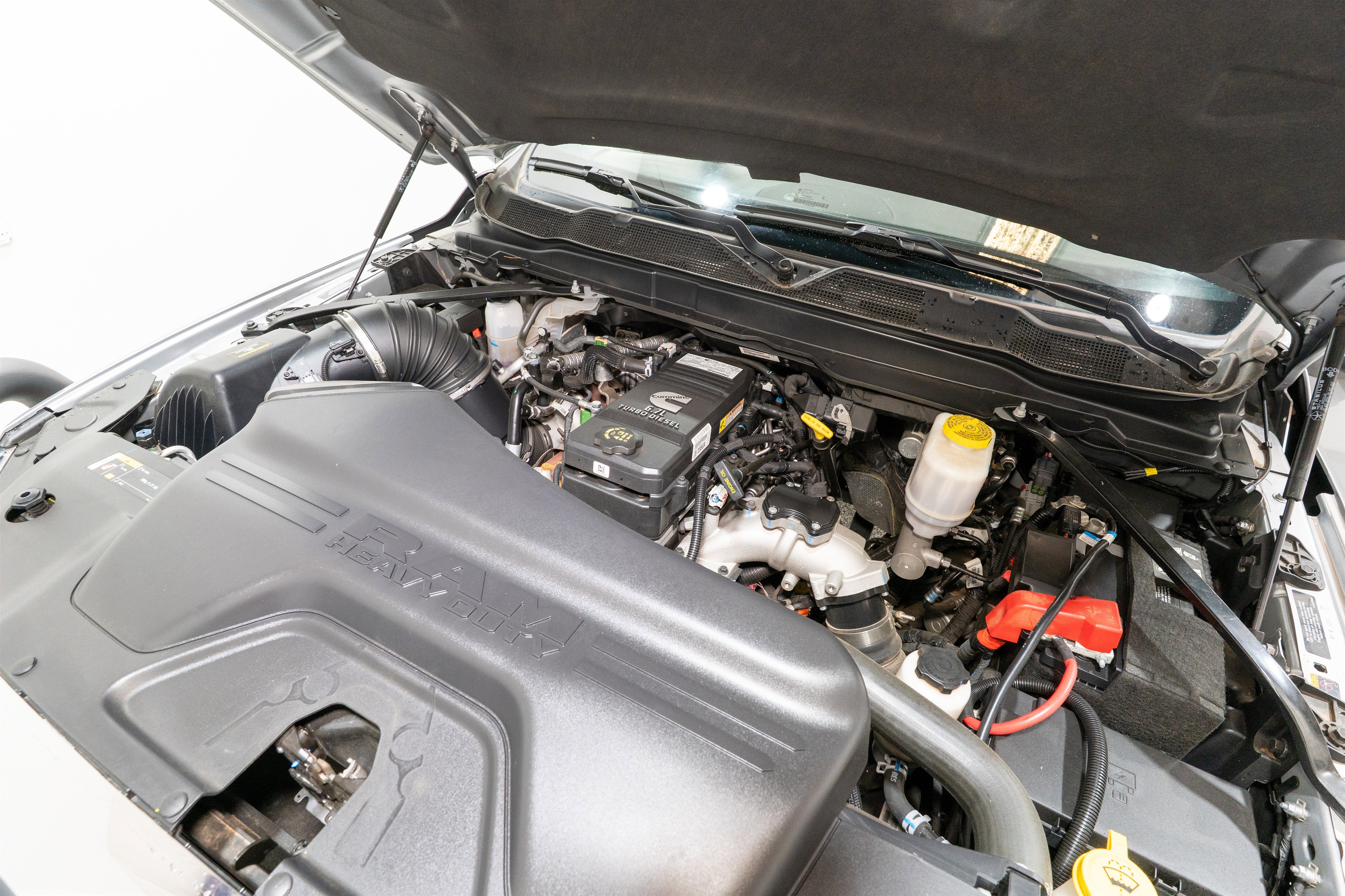 Used 2024 RAM 5500 Tradesman w/ Chrome Appearance Group image 32