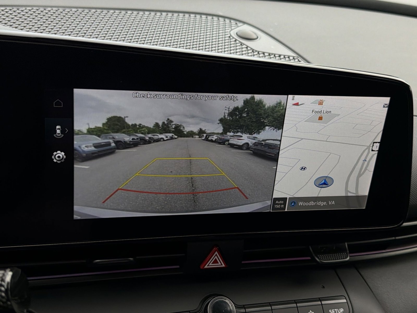 Used 2025 Hyundai Elantra SEL w/ Cargo Package FWD image 19
