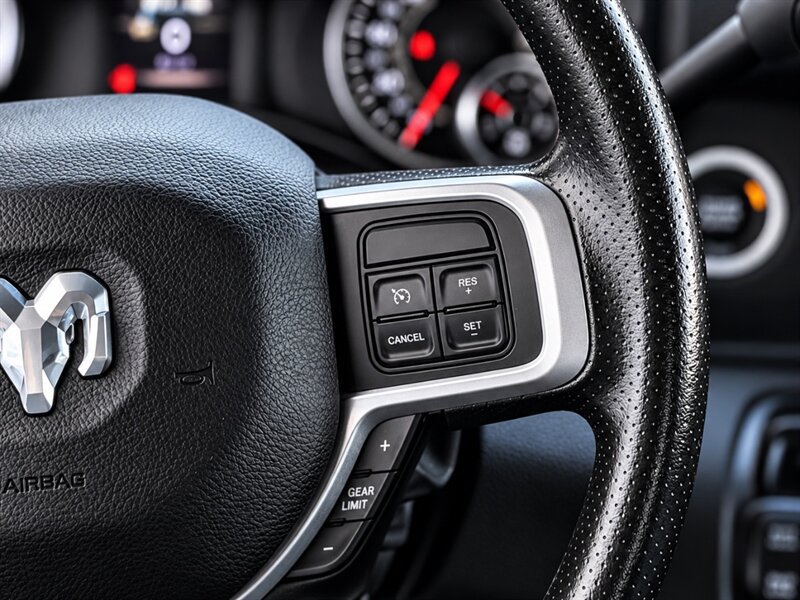 Used 2022 RAM 3500 Big Horn AWD/4WD image 21