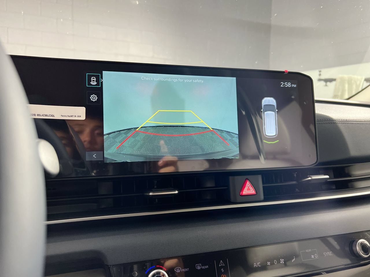 New 2026 Kia Carnival EX FWD image 27