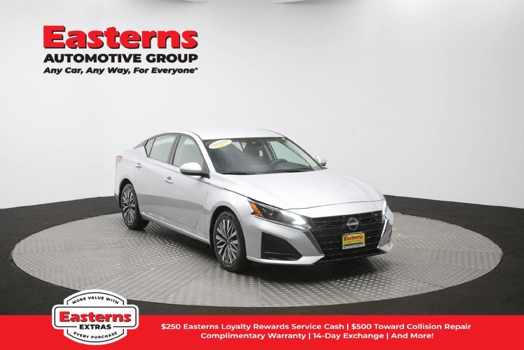 Used 2023 Nissan Altima 2.5 SV FWD image 51