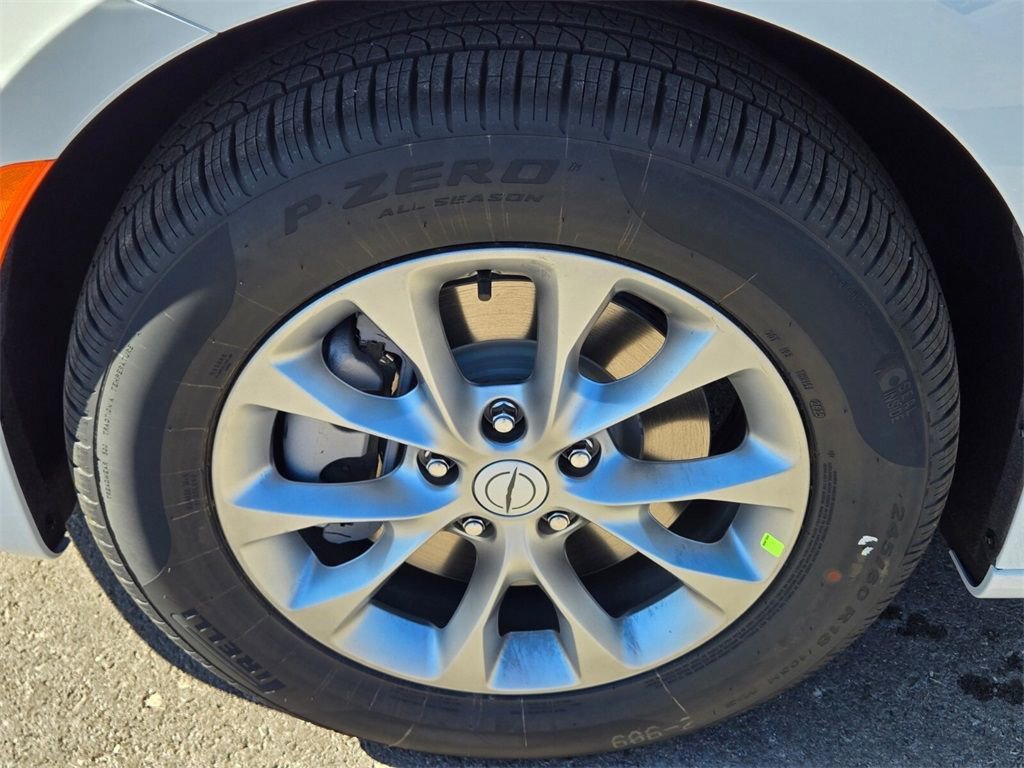 New 2026 Chrysler Pacifica Select image 5