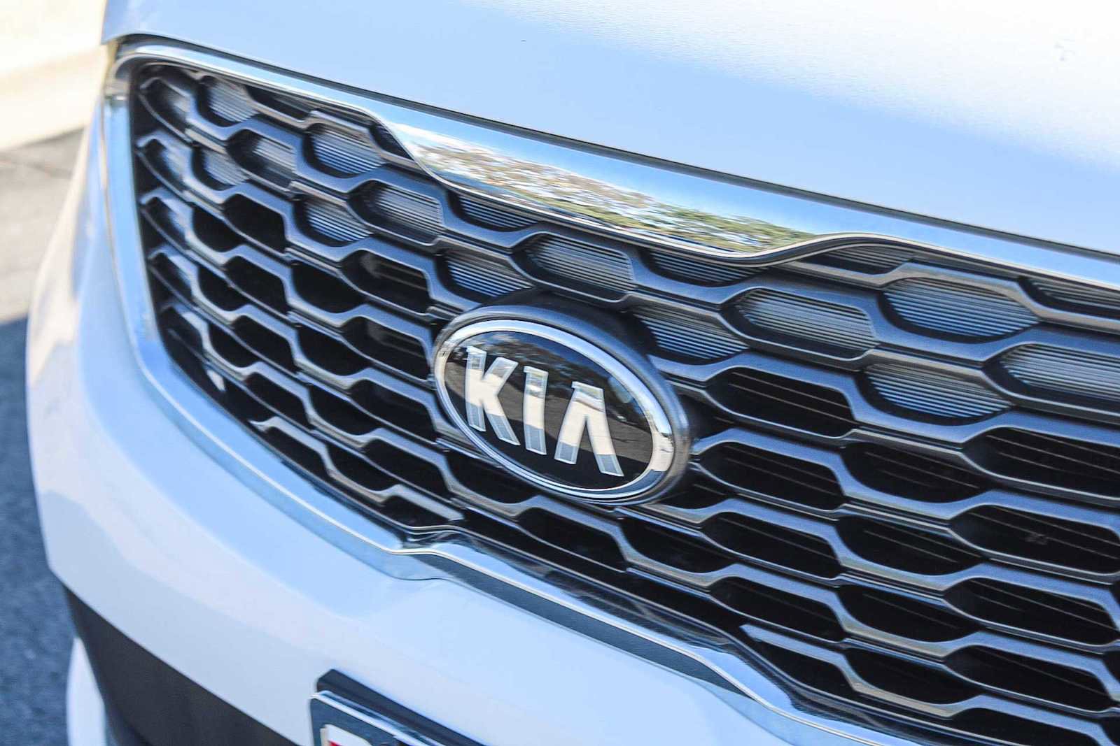 Used 2019 Kia Sorento EX image 9