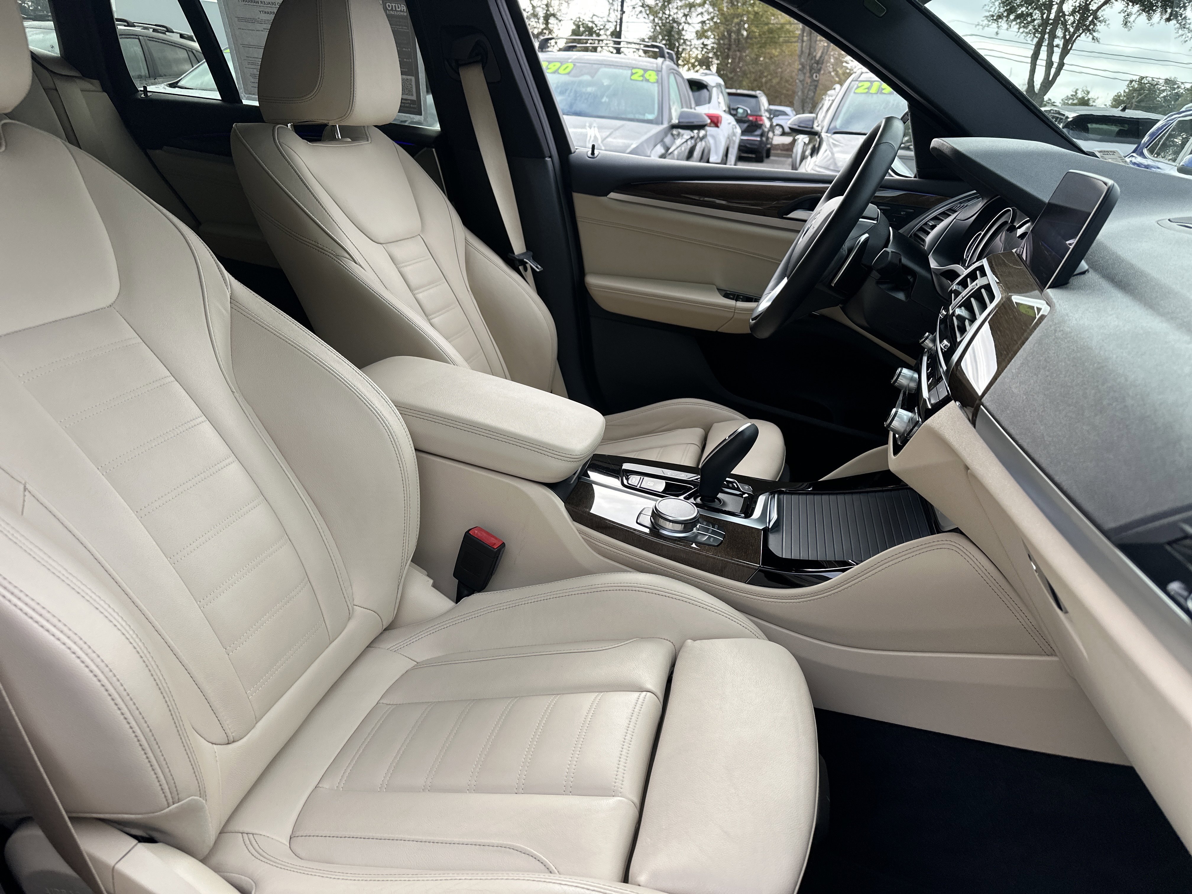 Used 2019 BMW X4 xDrive30i w/ Premium Package image 13