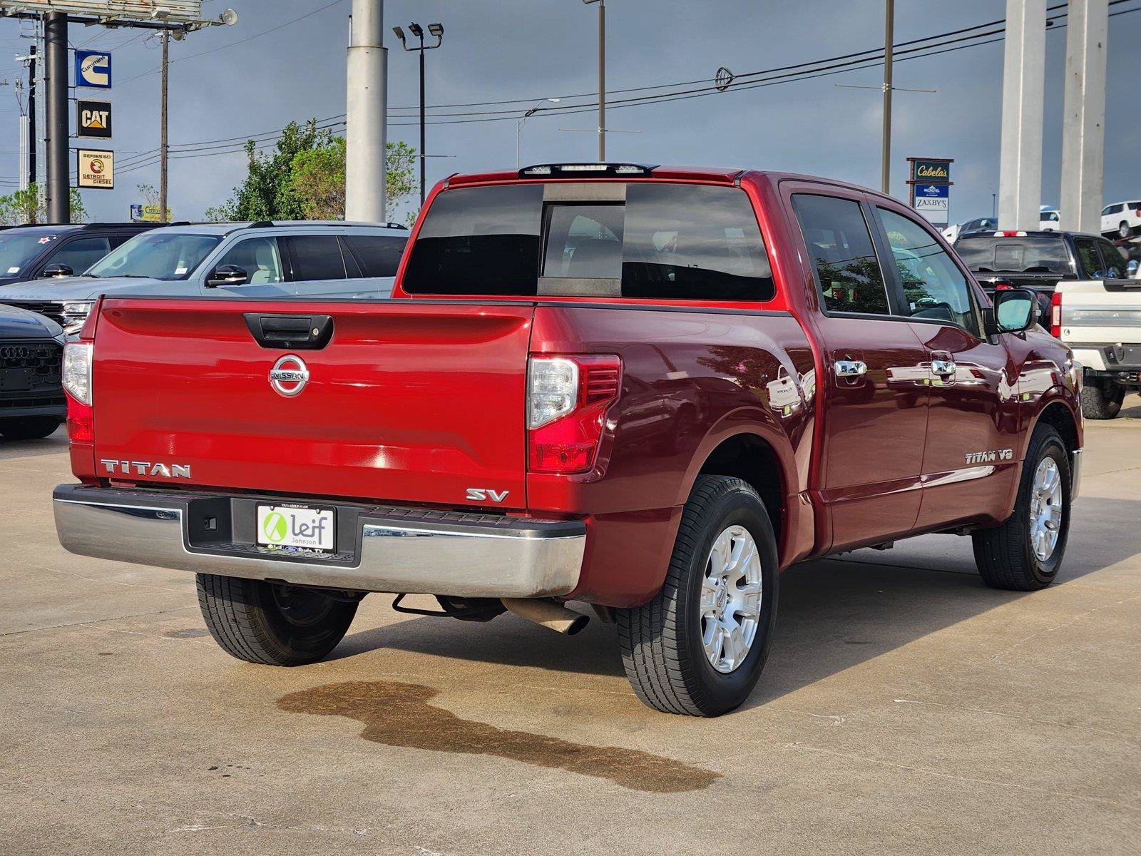 Used 2019 Nissan Titan SV RWD image 4