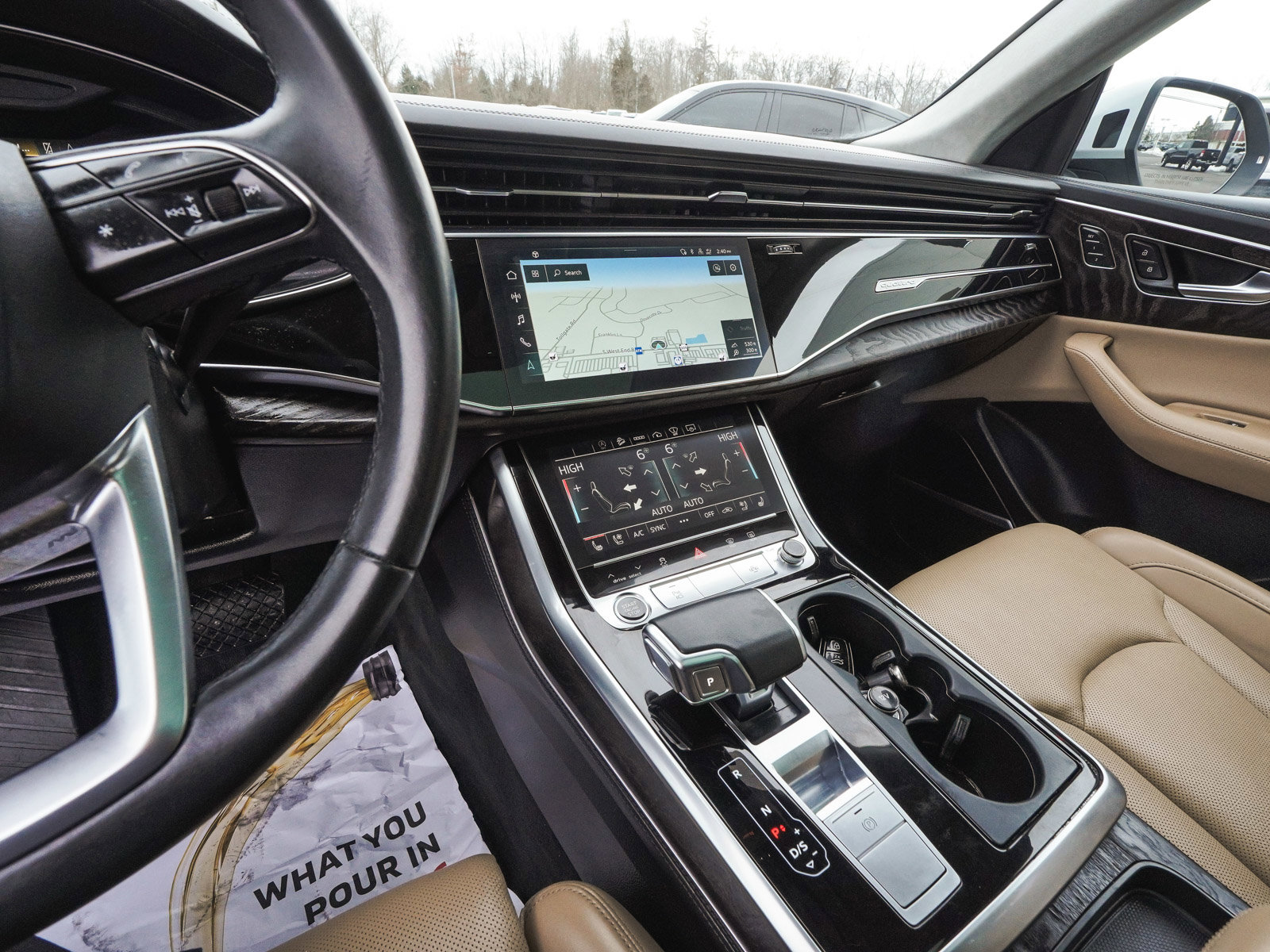 Used 2022 Audi Q8 Prestige w/ Prestige Package image 24