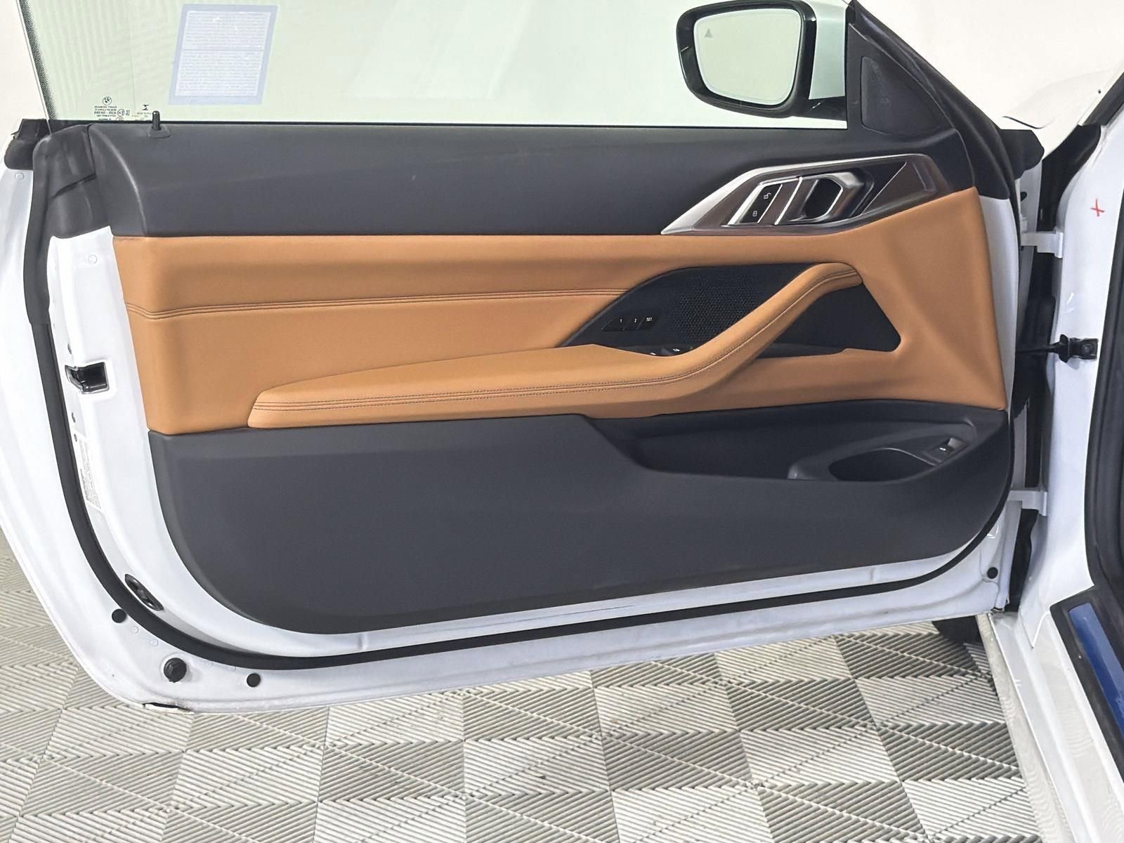 Used 2023 BMW 430i Convertible w/ Convenience Package image 20