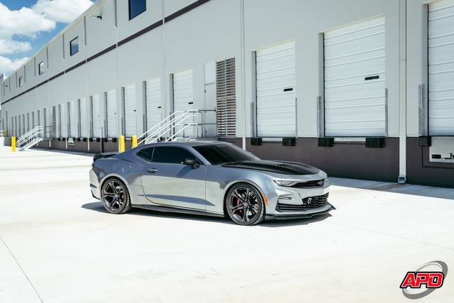 Used 2020 Chevrolet Camaro SS RWD image 65