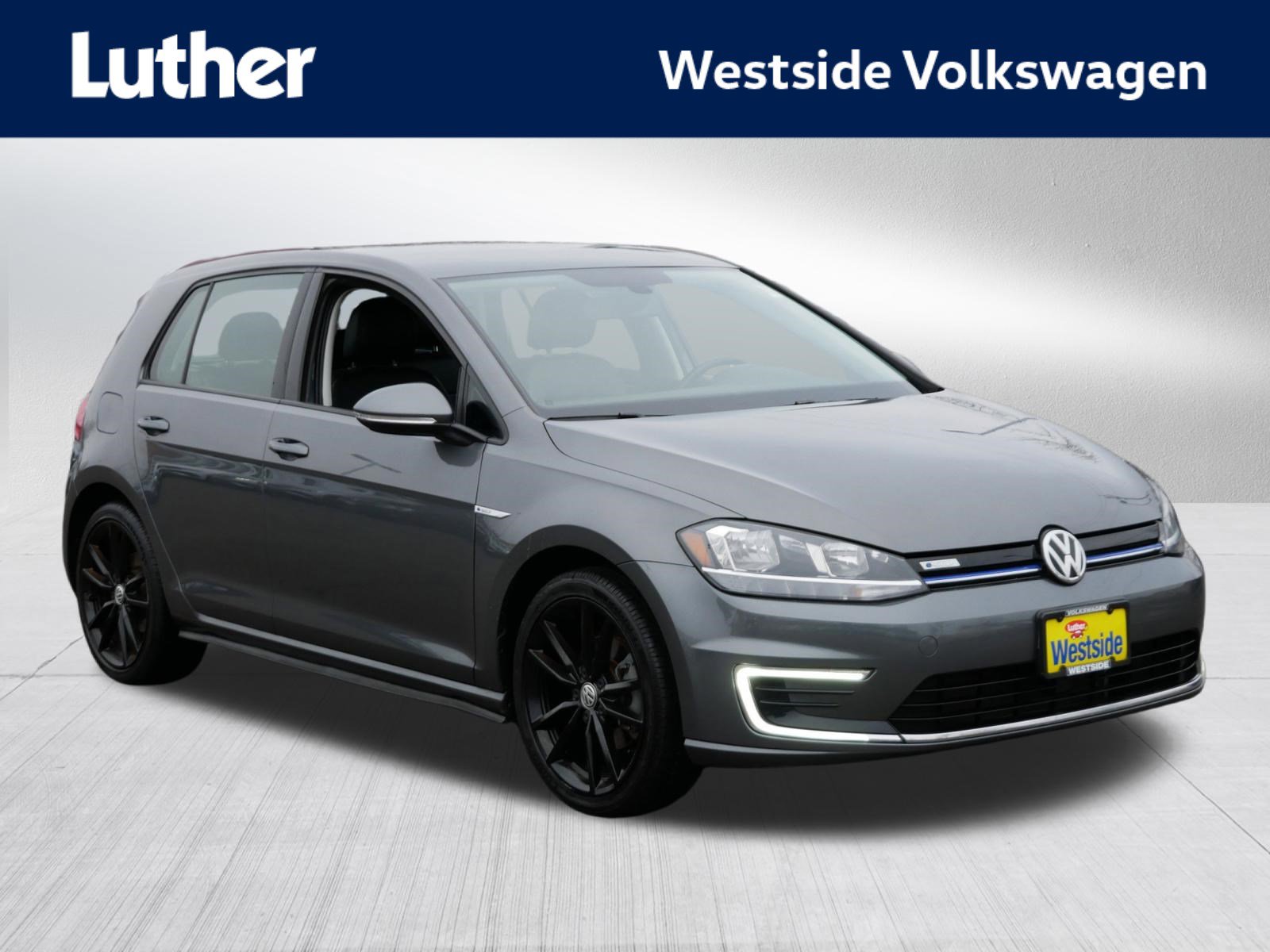 Used 2019 Volkswagen e-Golf SE w/ Driver Assistance Package